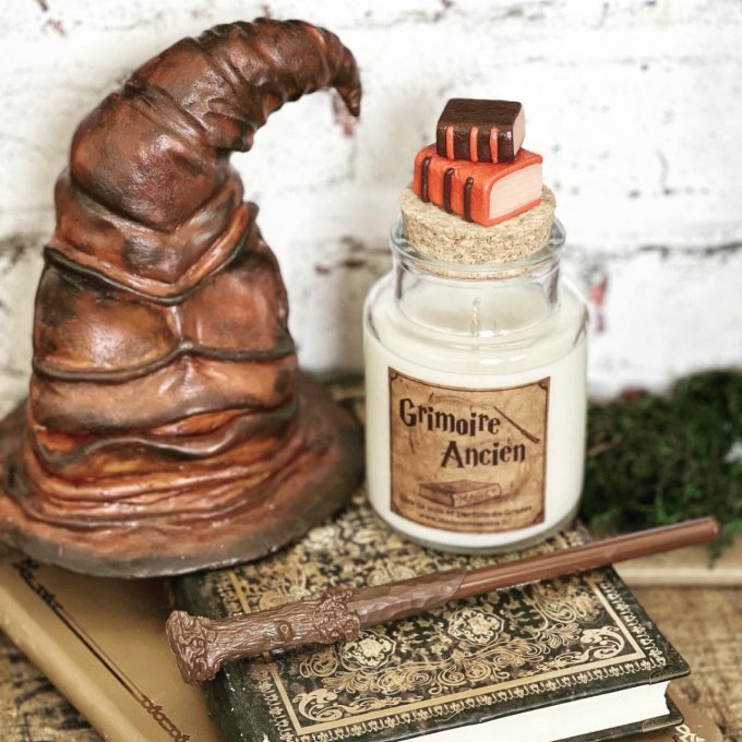 Bougie Grimoire Ancien