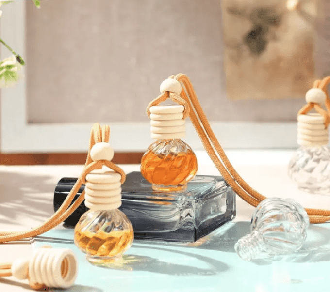 Diffuseur de parfum pour voiture torsadé 7.5ml