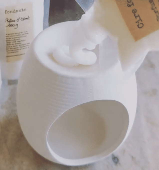 Gourde de cire fondante pour brûle parfum