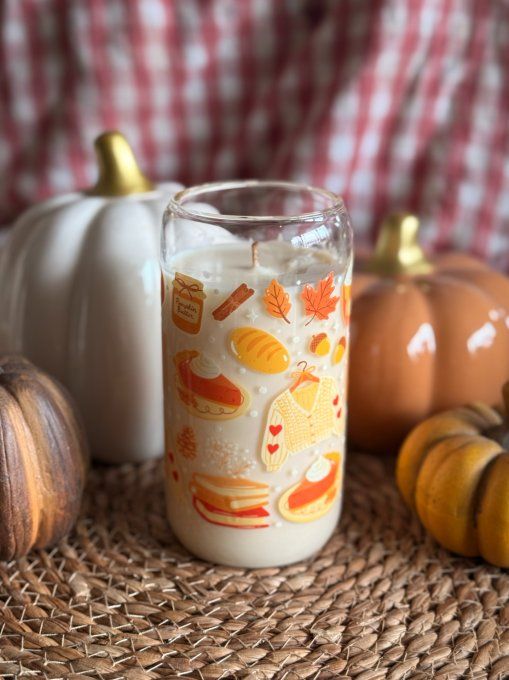 Grande bougie "Pumpkin spice recipes" parfum Tarte à la citrouille et aux épices