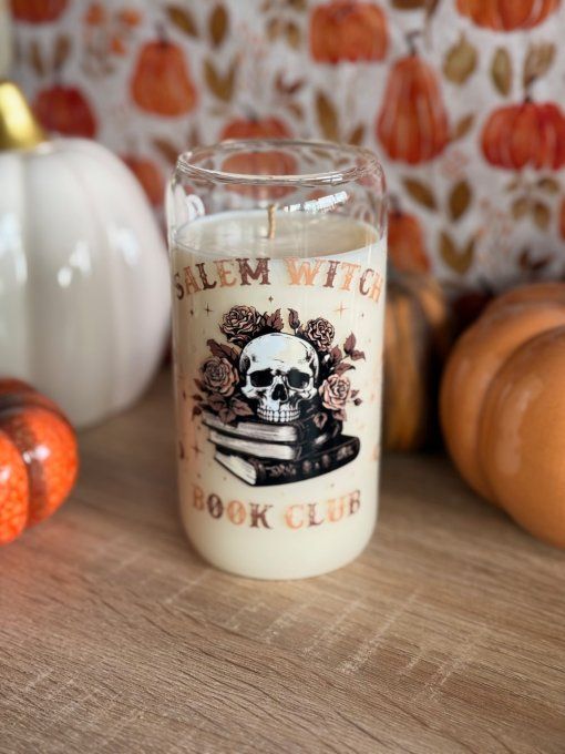 Grande bougie "Salem witch Book Club" parfum Grimoire Ancien