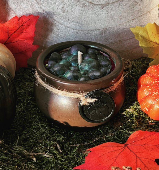 Petite bougie "chaudron bouillonnant" parfum Hocus Pocus