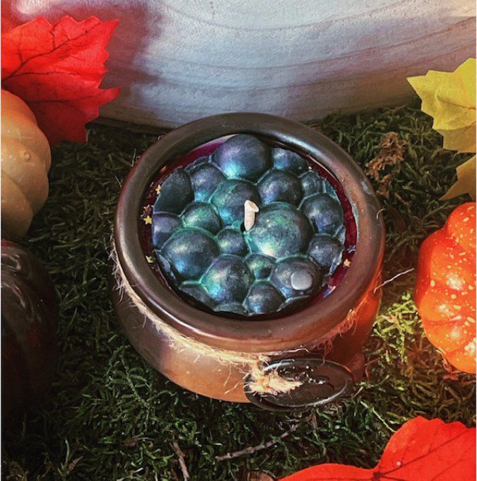 Petite bougie "chaudron bouillonnant" parfum Hocus Pocus