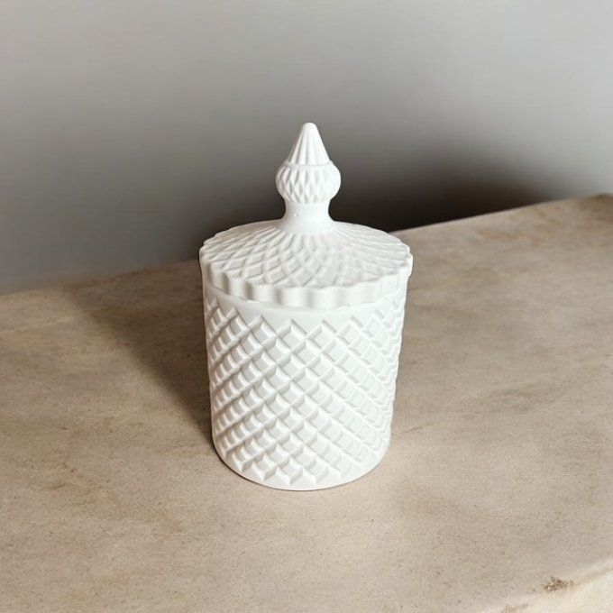 Bougie en jesmonite "duchesse" parfum au choix  
